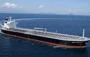Fear and flight of giant oil tankers from the Strait of Hormuz Fear and flight of giant oil tankers from the Strait of Hormuz