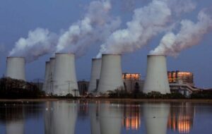 آلودگی یا آمار؟ جدال بر سر حقیقت سوخت نیروگاه‌های تهران بالا گرفت