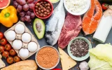 کالاهای اساسی به میزان کافی در فروشگاه‌های کشور موجود است
