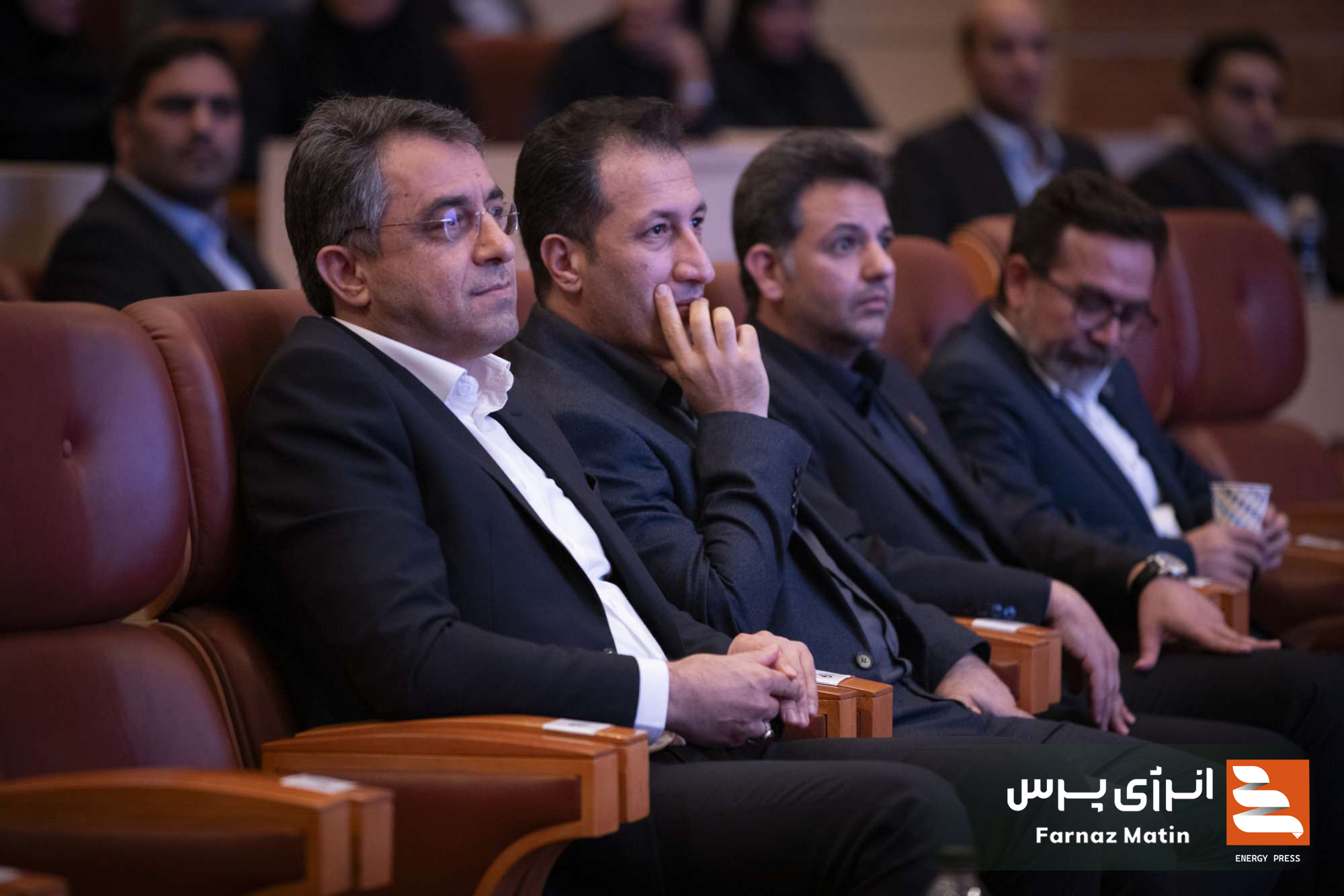 مجمع ۱۴۰۴ پترول