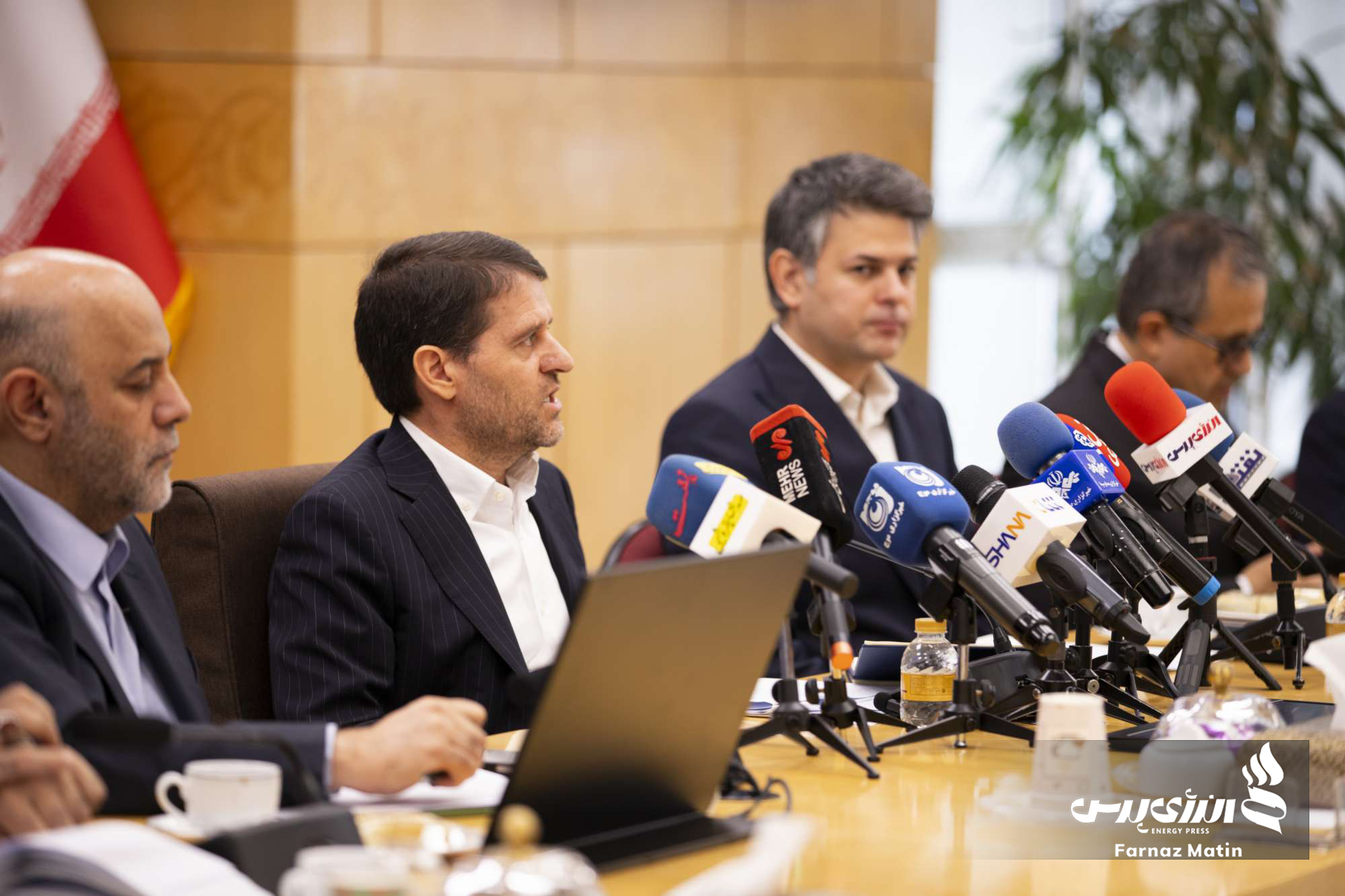 نشست خبری مدیرعامل شرکت ملی صنایع پتروشیمی در هفته دولت 
