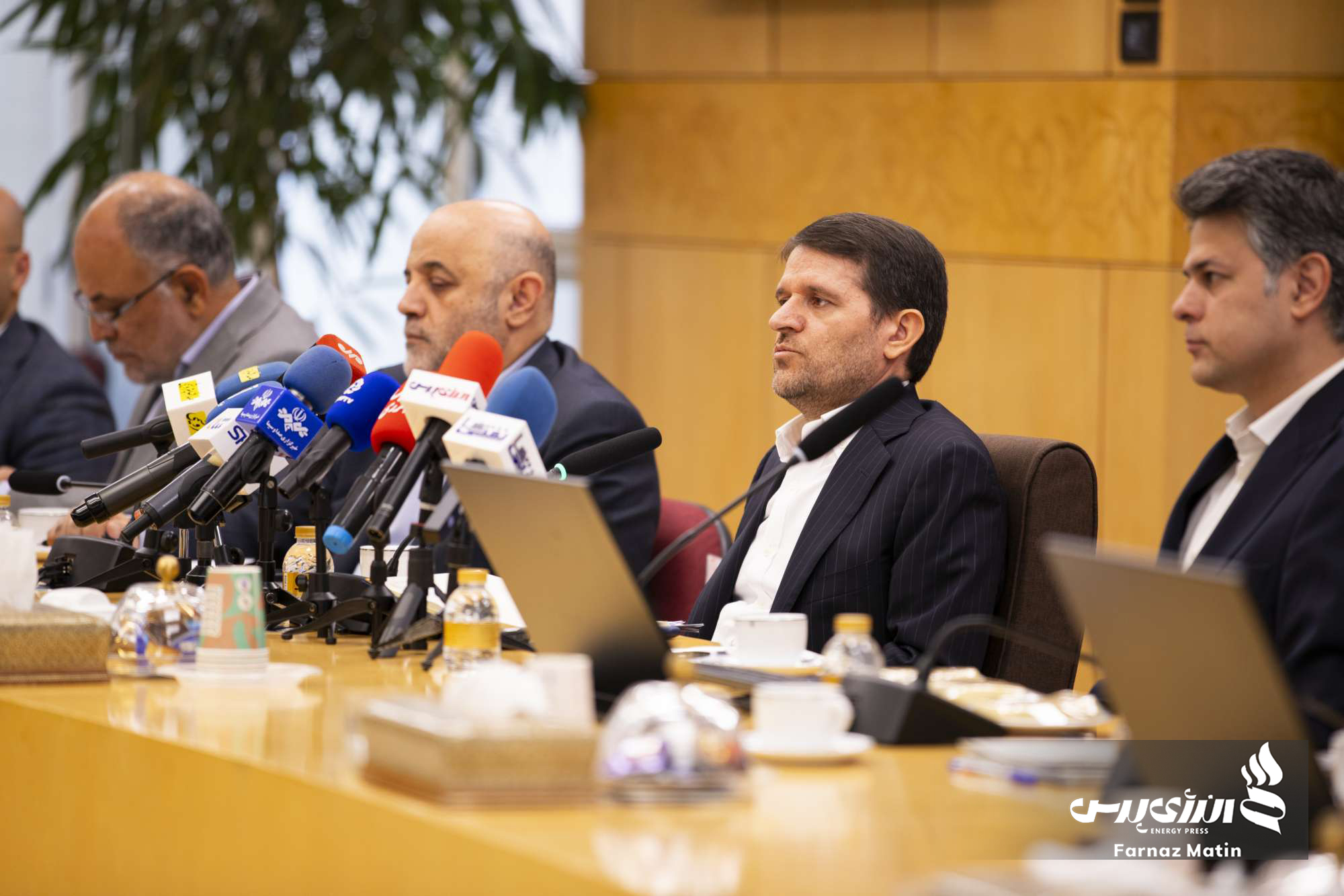 نشست خبری مدیرعامل شرکت ملی صنایع پتروشیمی در هفته دولت 
