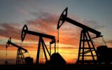 رکورد تازه تولید نفت آمریکا در ۲۰۲۵؛ کاهش قیمت جهانی ادامه دارد