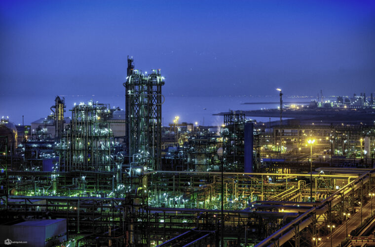 هیاهو برای هیچ؛ رشد سودآوری پتروشیمی‌ها در نیمه نخست امسال متوقف شد +فیلم