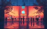تلاش‌ شرکت اپل در زمینه تعامل با مشتری
