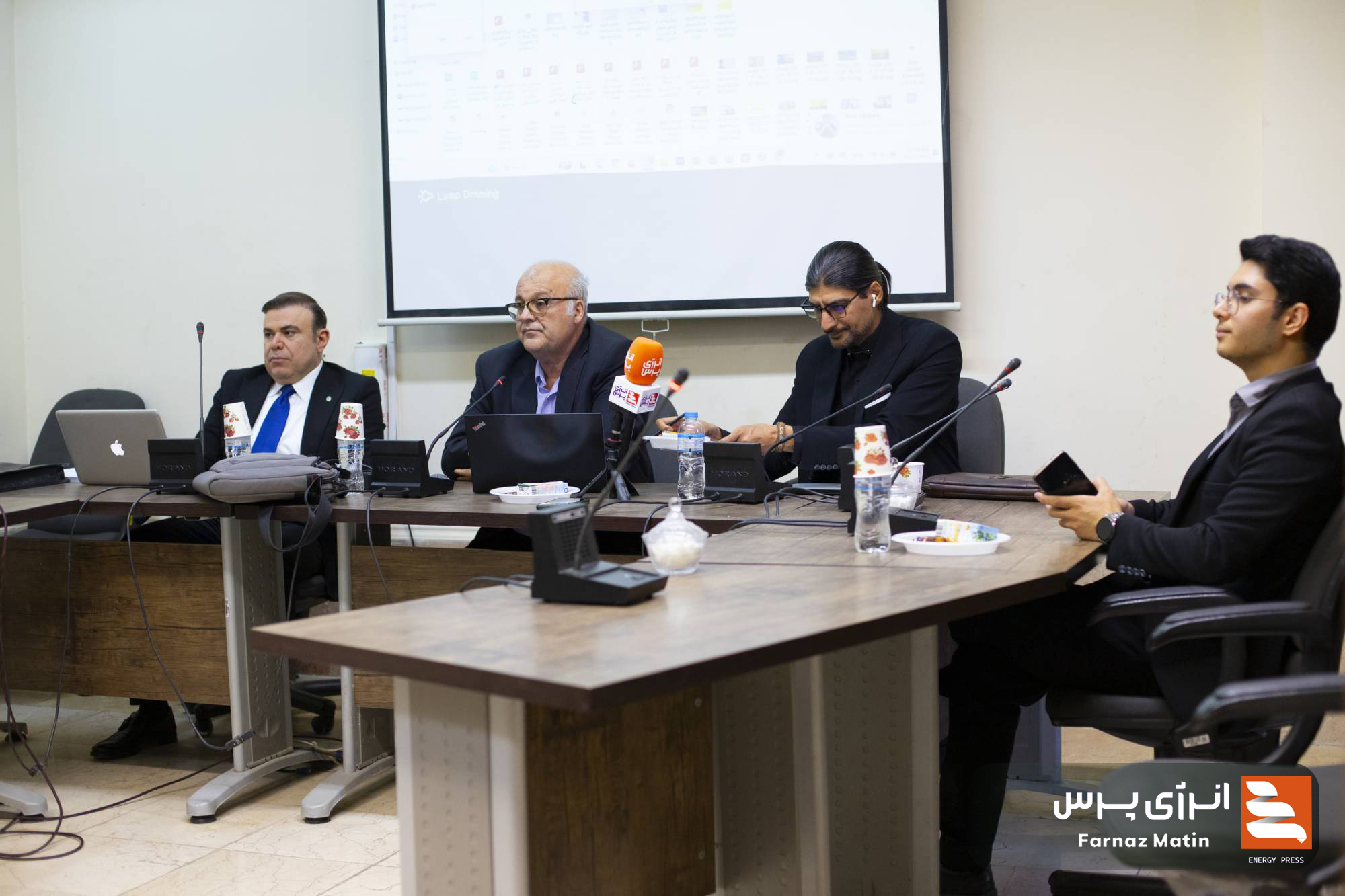 گزارش تصویری از نشست «تحلیل حقوقی رأی دادگاه لندن علیه شرکت ملی نفت ایران در پرونده کرسنت» (1)