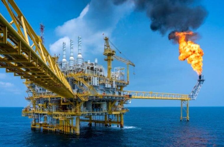 فلات قاره ایران؛ یکی از بزرگ‌ترین بازیگران نفت و گاز دریایی جهان +فیلم